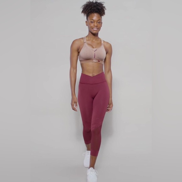 SHEFIT Seamless Leggings in Black Cherry - Picture 1 of 12